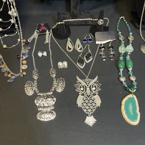 Vintage To Now Lot Silver tone Jewelry Necklace Bracelet Earrings Ring Owl - Picture 3 of 11